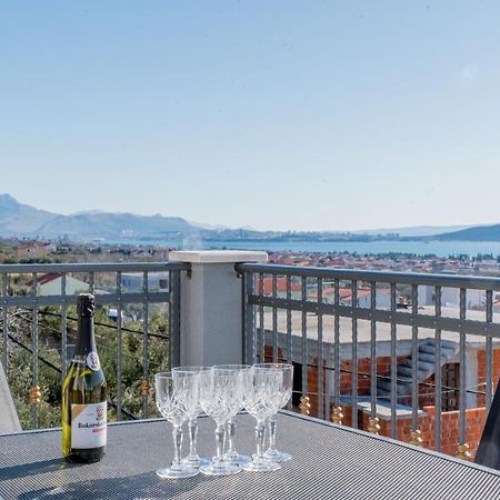 Kaštel Stari Apartments Zilic מראה חיצוני תמונה