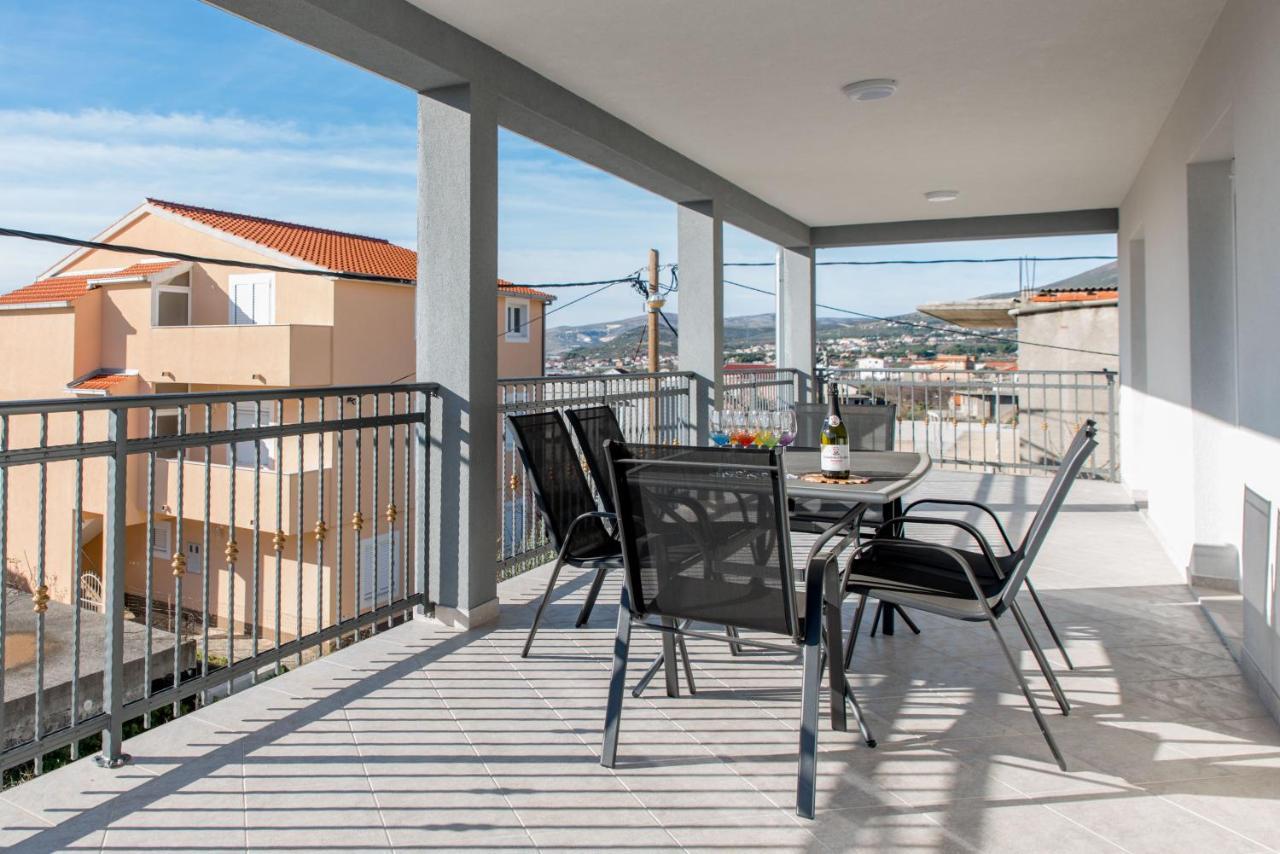 Kaštel Stari Apartments Zilic מראה חיצוני תמונה