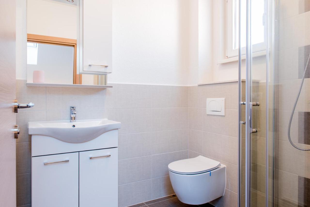 Kaštel Stari Apartments Zilic מראה חיצוני תמונה