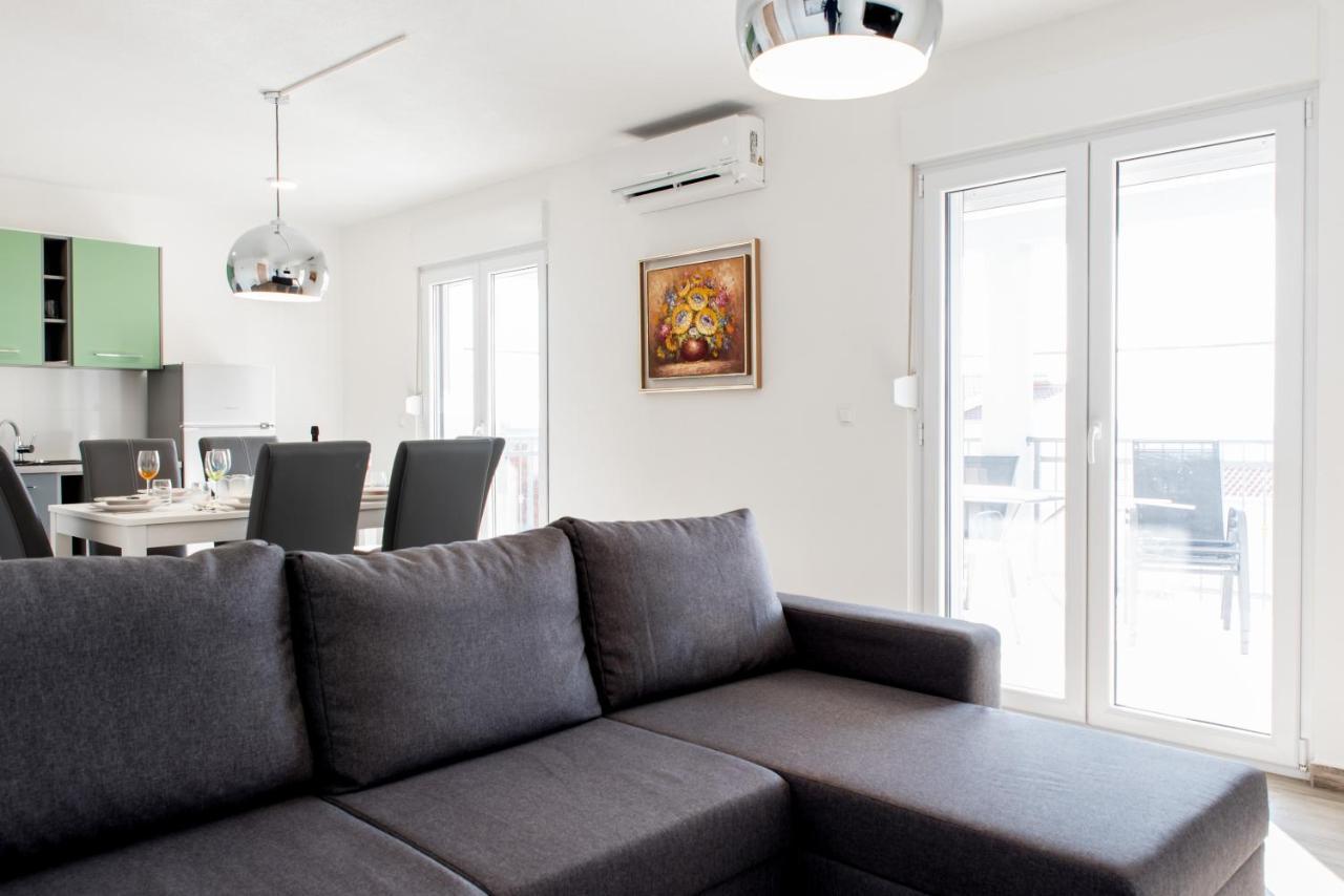 Kaštel Stari Apartments Zilic מראה חיצוני תמונה