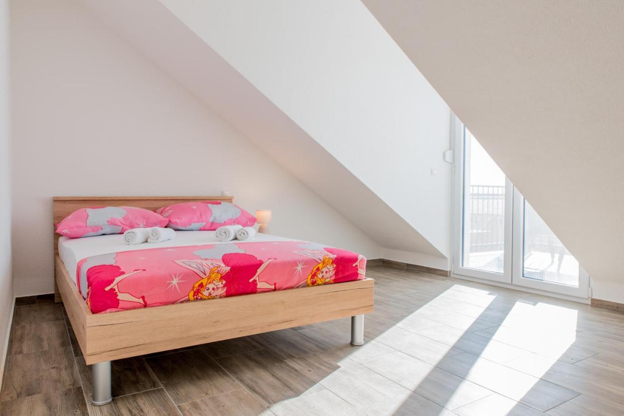 Kaštel Stari Apartments Zilic מראה חיצוני תמונה