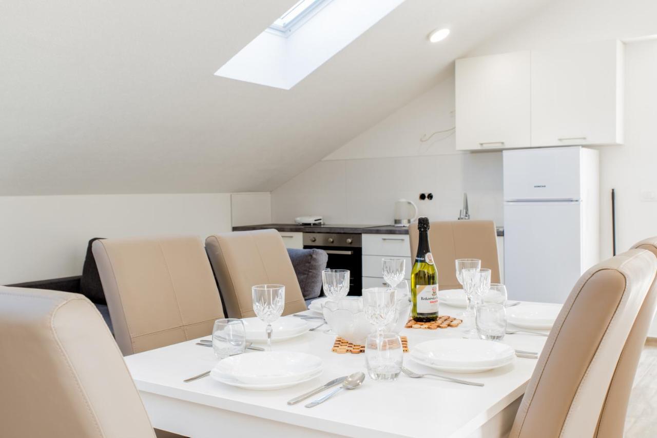 Kaštel Stari Apartments Zilic מראה חיצוני תמונה